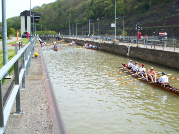The first rowing: Lock Mettlach